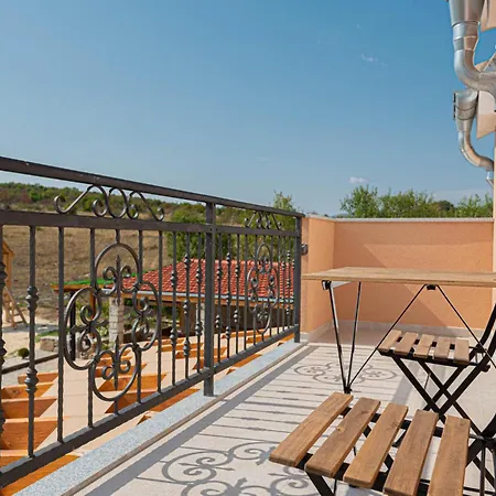 Awesome In With Jacuzzi Vakantiehuis Ruzic