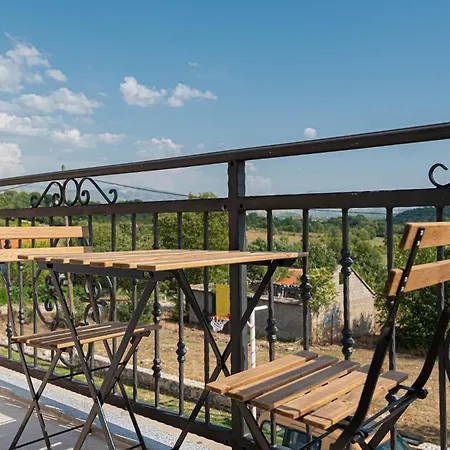 Awesome In With Jacuzzi Vakantiehuis *