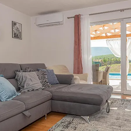 Lovely Home In Ruzic With Sauna Ruzic